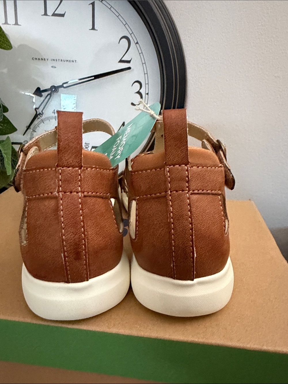 JBU Women's Brown Braided T-Strap Sandals with White Sole - Picture 6 of 13